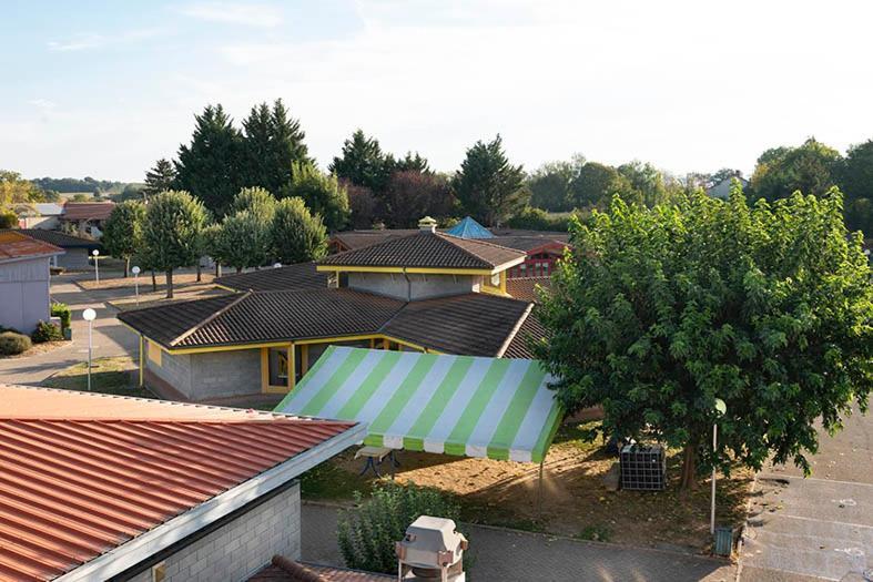 Hôtel Domaine De Sainte-Croix Extérieur photo